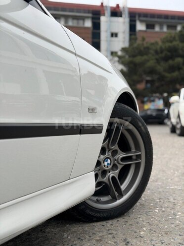 BMW 525-8