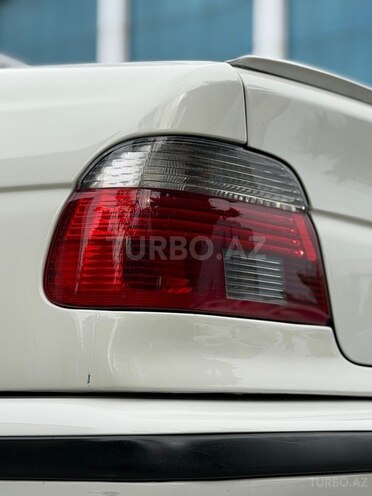 BMW 525-9