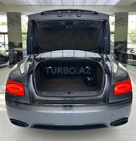 Bentley Flying Spur-9