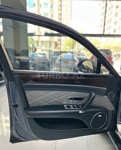 Bentley Flying Spur-14