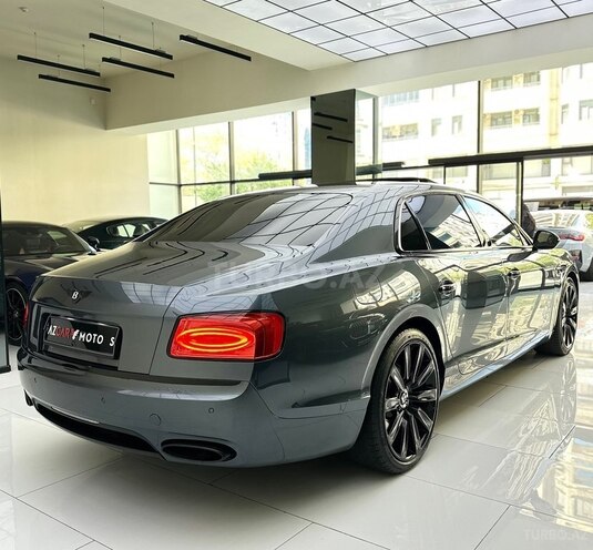 Bentley Flying Spur-7