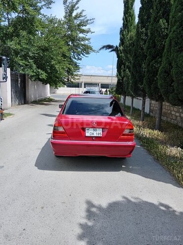 Mercedes C 200-2