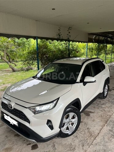 Toyota RAV4-2