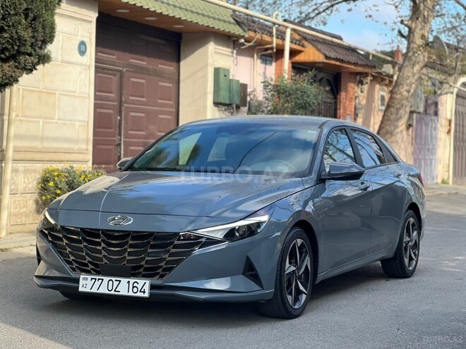Hyundai Elantra-5