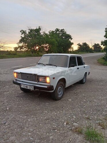 LADA (VAZ) 2107-4