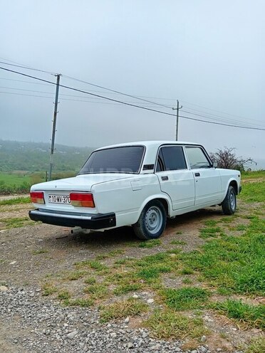 LADA (VAZ) 2107-5