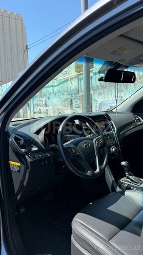 Hyundai Santa Fe-11