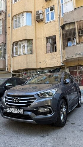 Hyundai Santa Fe-1