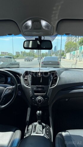 Hyundai Santa Fe-8