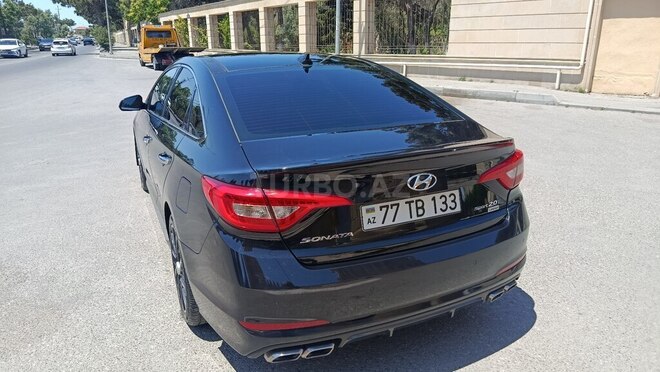 Hyundai Sonata-6