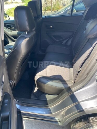 Chevrolet Trax-15
