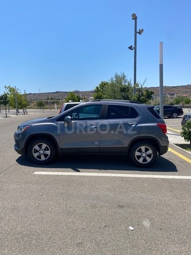 Chevrolet Trax-8
