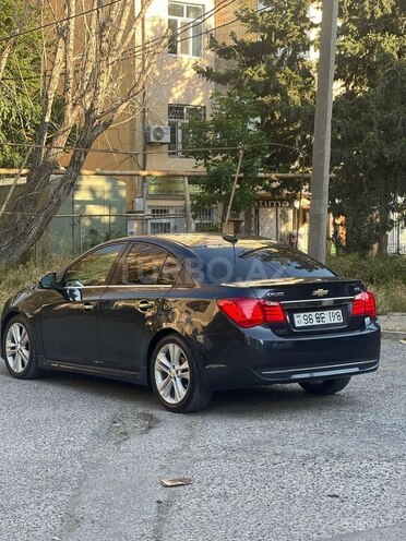 Chevrolet Cruze-6