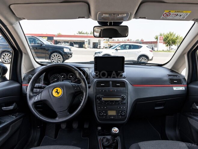 Fiat Punto-3