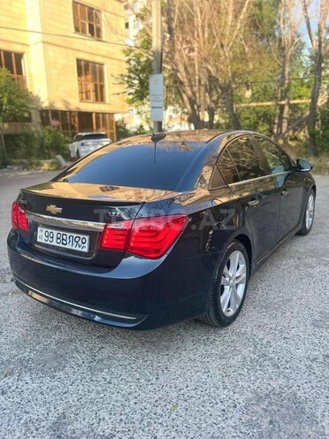 Chevrolet Cruze-9