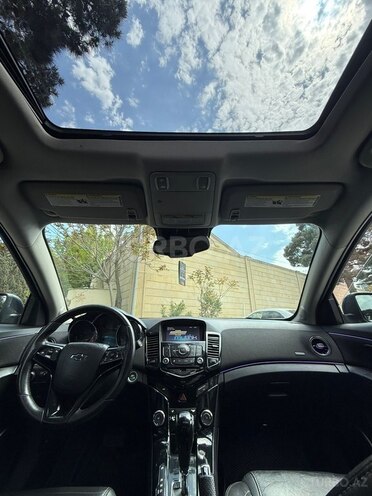 Chevrolet Cruze-11