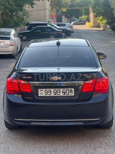 Chevrolet Cruze-10