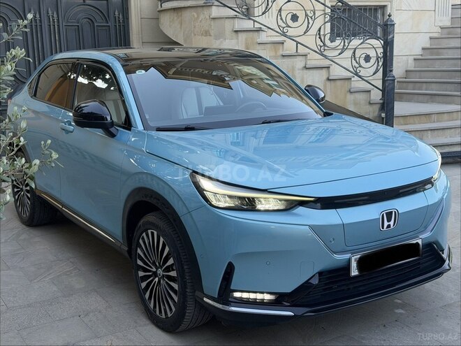 Honda e:NS1-2