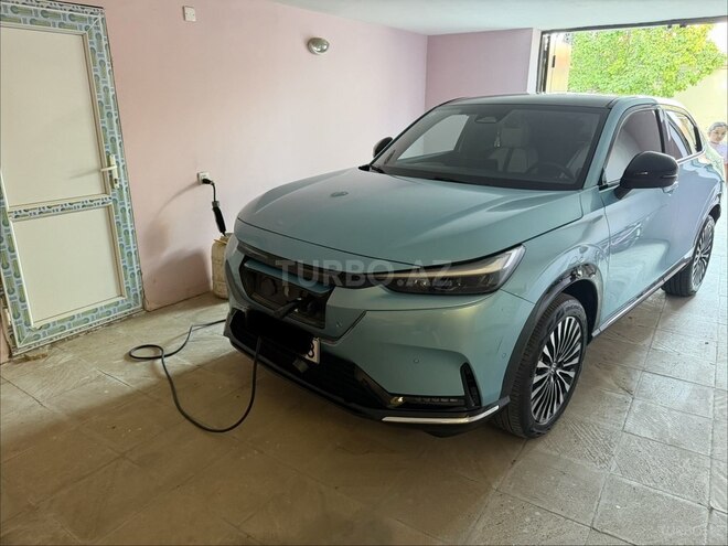Honda e:NS1-5