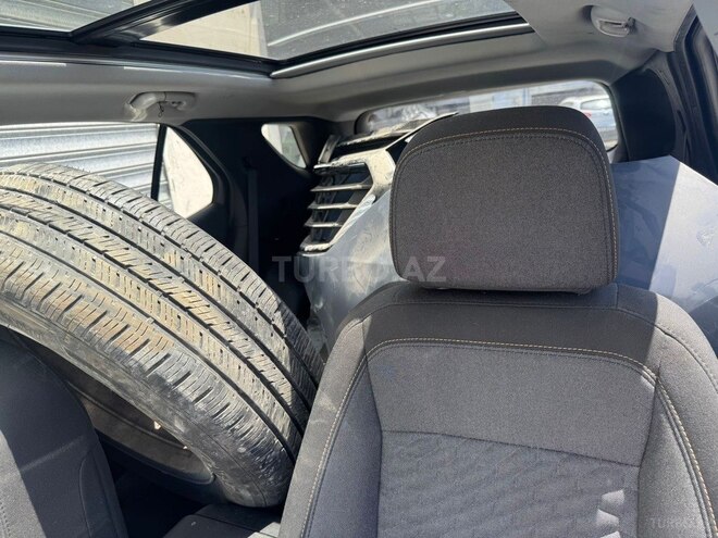 Chevrolet Equinox-4
