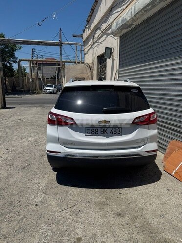 Chevrolet Equinox-5