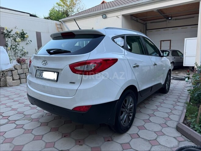 Hyundai ix35-5