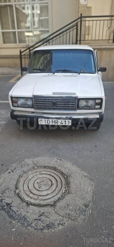 LADA (VAZ) 2107-1