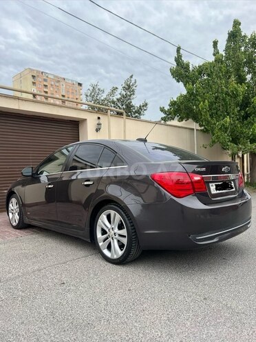 Chevrolet Cruze-4