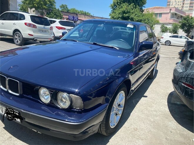 BMW 520-2