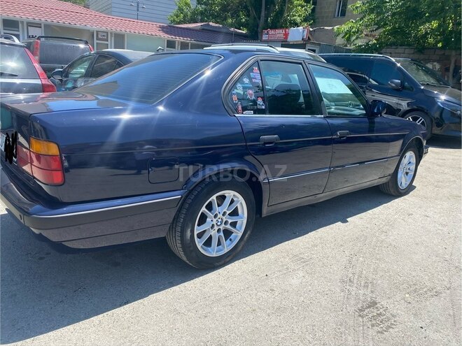 BMW 520-5