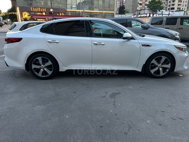 Kia Optima-5
