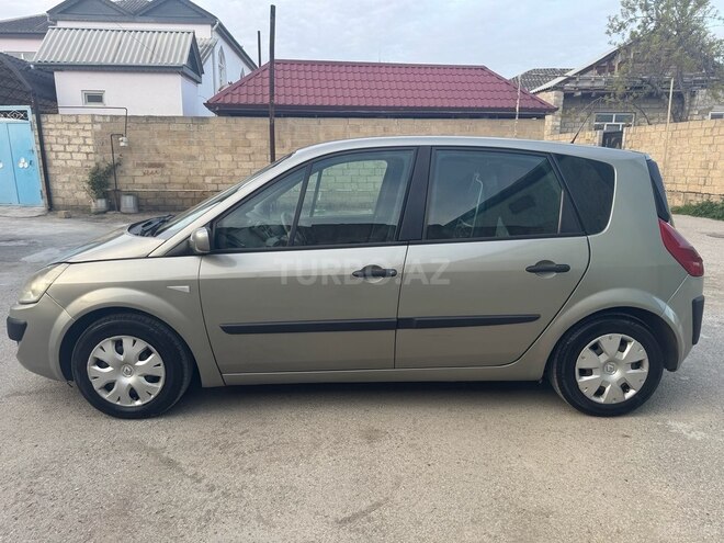 Renault Scenic-5