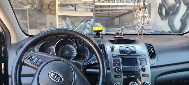 Kia Cerato-6
