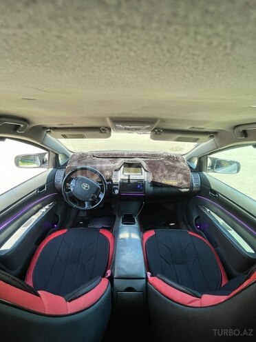 Toyota Prius-9