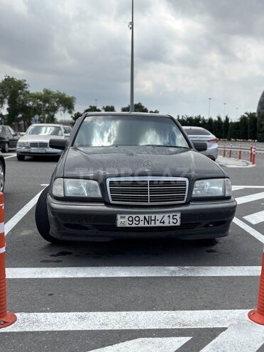 Mercedes C 200-7