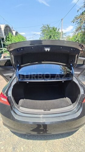 Chevrolet Malibu-2