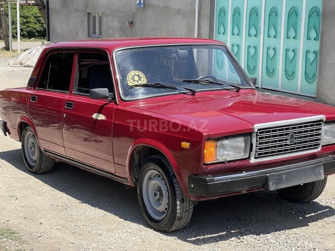 LADA (VAZ) 2107-5