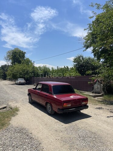 LADA (VAZ) 2107-8