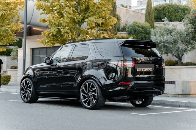 Land Rover Discovery-5