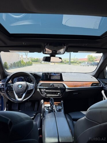 BMW 530e-9