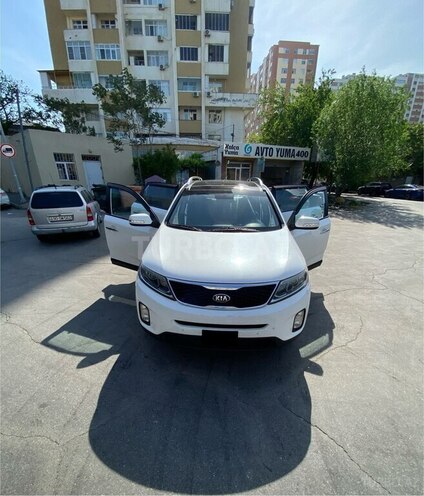 Kia Sorento-1