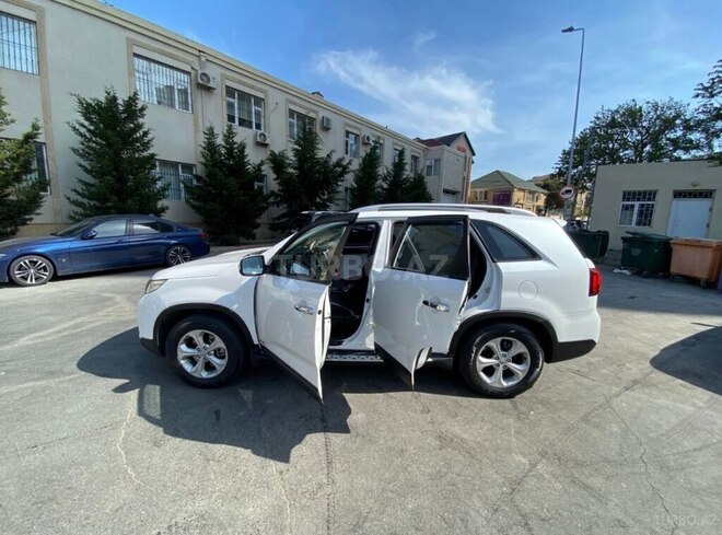 Kia Sorento-4
