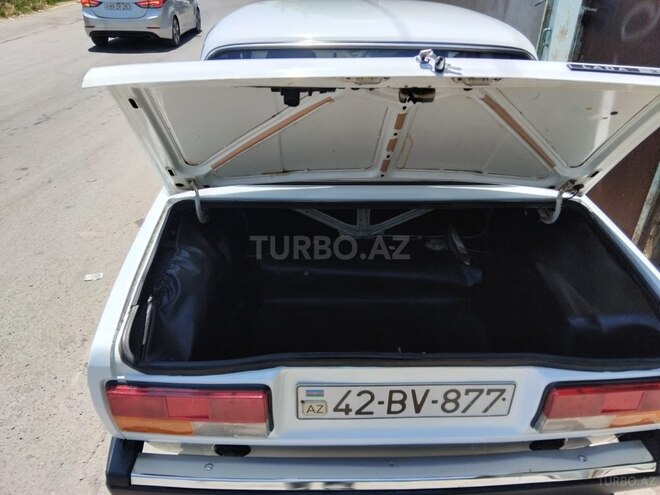 LADA (VAZ) 2107-5