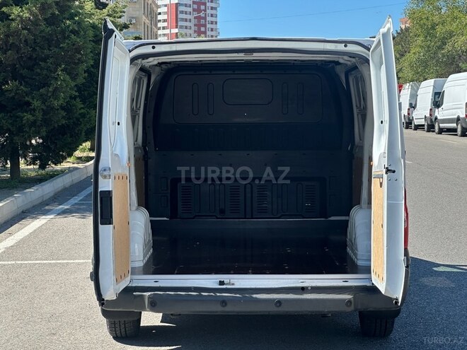 Ford Transit-7