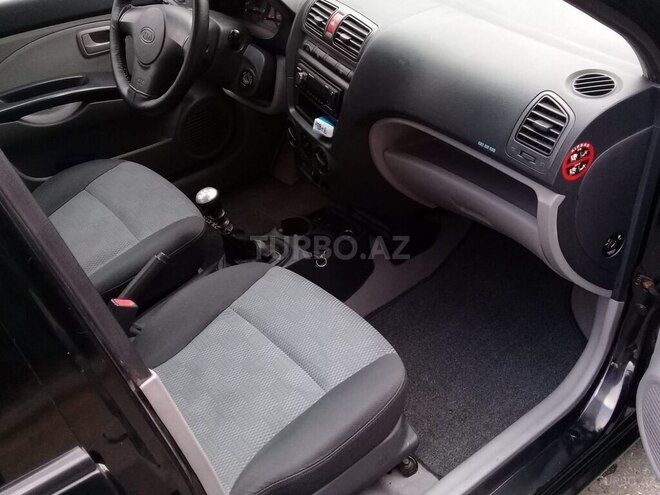 Kia Picanto-8