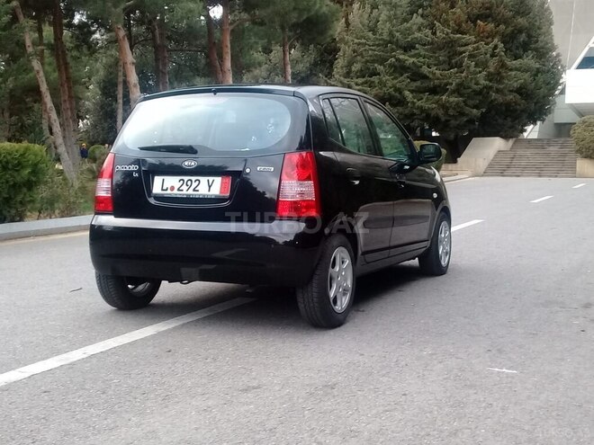Kia Picanto-10