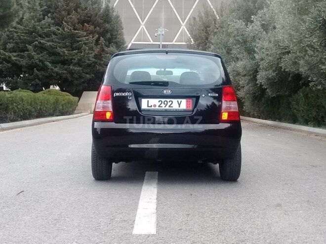 Kia Picanto-11