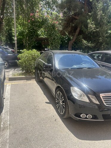 Mercedes E 250-4
