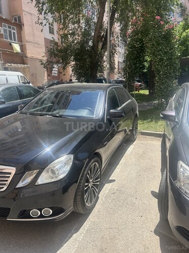 Mercedes E 250-5