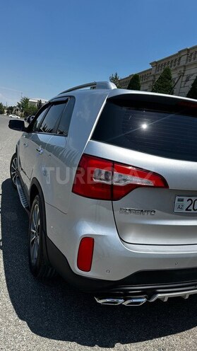 Kia Sorento-4